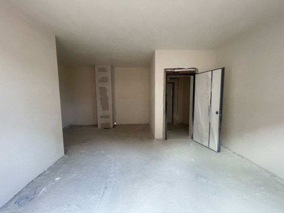 Tirane, shitet apartament 2+1+Ballkon Kati 6, 87 m² 165.000 € (Rruga e Elbasanit, Kompleksi Xheluks)