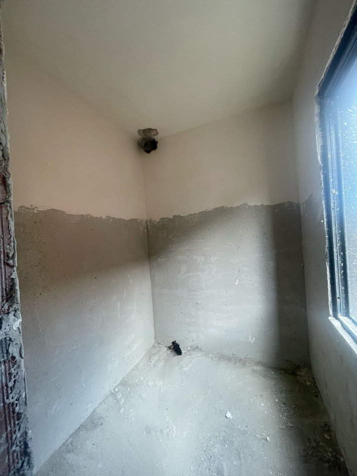 Tirane, shitet apartament 2+1+Ballkon Kati 6, 87 m² 165.000 € (Rruga e Elbasanit, Kompleksi Xheluks)