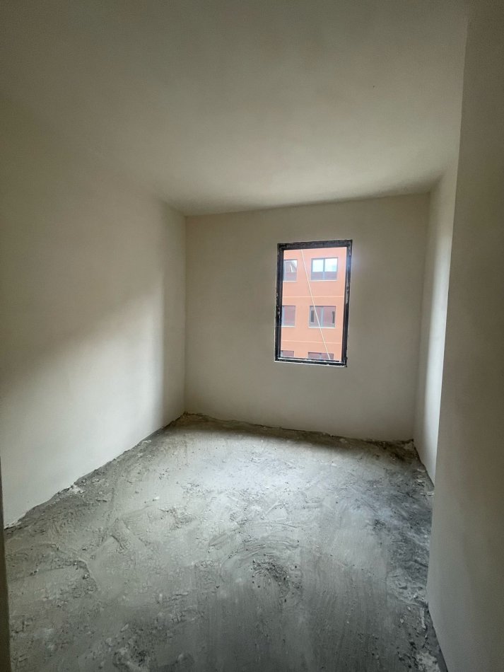 Tirane, shitet apartament 2+1+Ballkon Kati 6, 87 m² 165.000 € (Rruga e Elbasanit, Kompleksi Xheluks)