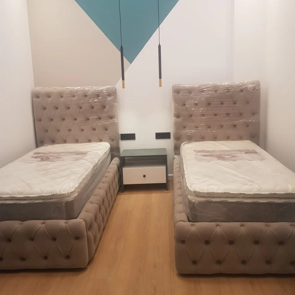 Tirane, jepet me qera apartament 2+1 Kati 0, 75 m² 900 € 