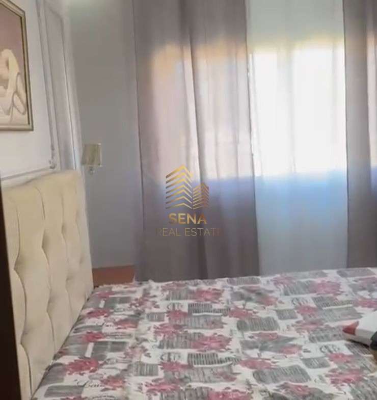 Tirane, jepet me qera apartament 2+1+Ballkon Kati 5, 97 m² 600 € (Bulevard Kashar)