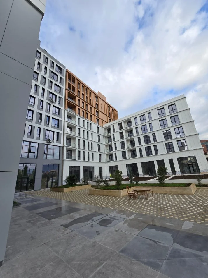 Tirane, shitet apartament 2+1 , 111 m² 212.230 € (Rruga Jordan Misja)