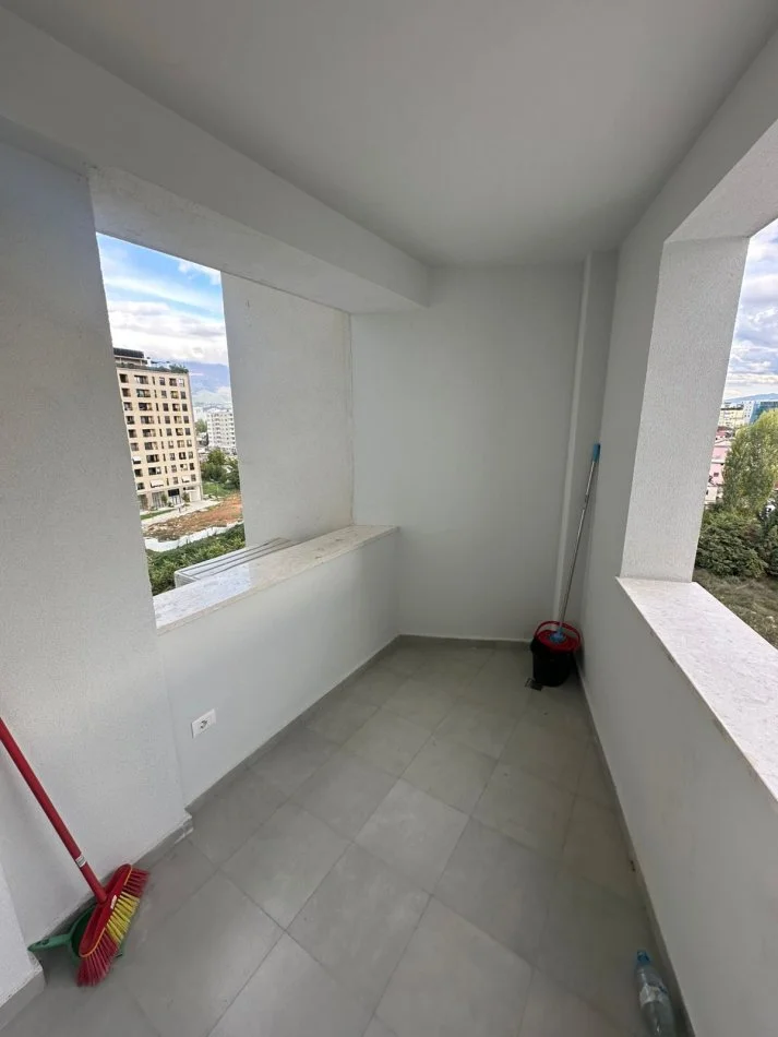 Tirane, shitet apartament 2+1+Aneks+Ballkon , 106 m² 260.000 € (River Rezidence)