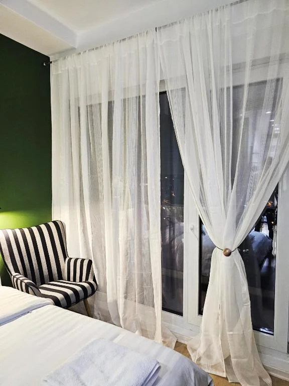 Tirane, shitet garsonier Kati 10, 30 m² 93.000 € (Kompleksi Kontakt)