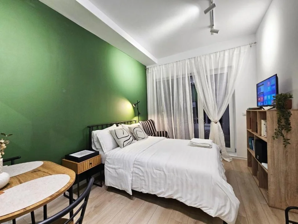 Tirane, shitet garsonier Kati 10, 30 m² 93.000 € (Kompleksi Kontakt)