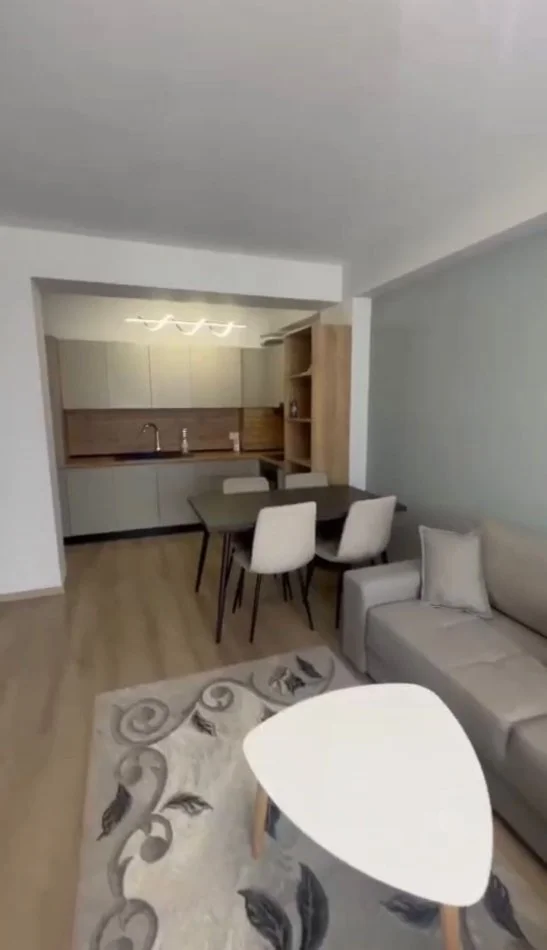 Tirane, jepet me qera apartament 1+1 Kati 3, 74 m² 500 € 