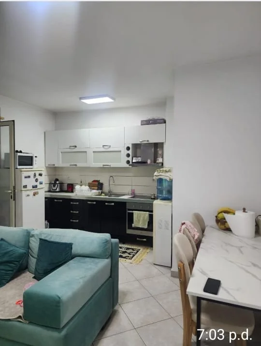 Tirane, shitet apartament 2+1 , 75 m² 160.000 € (Ish Parku i Autobusëve)