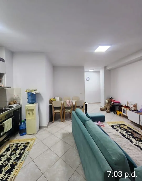Tirane, shitet apartament 2+1 , 75 m² 160.000 € (Ish Parku i Autobusëve)