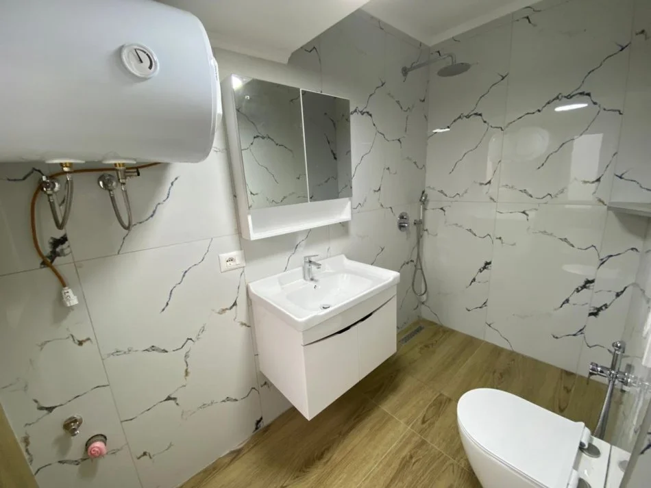 Tirane, shitet garsonier Kati 3, 30 m² 95.000 € 