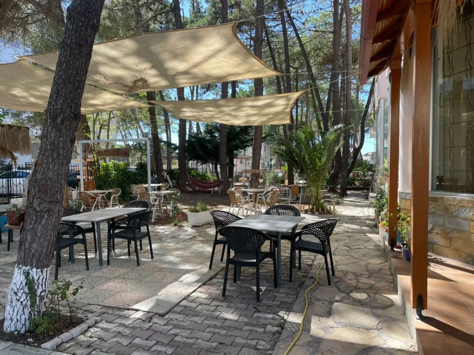 Durres, jepet me qera lokal , 75 m² 700 € 