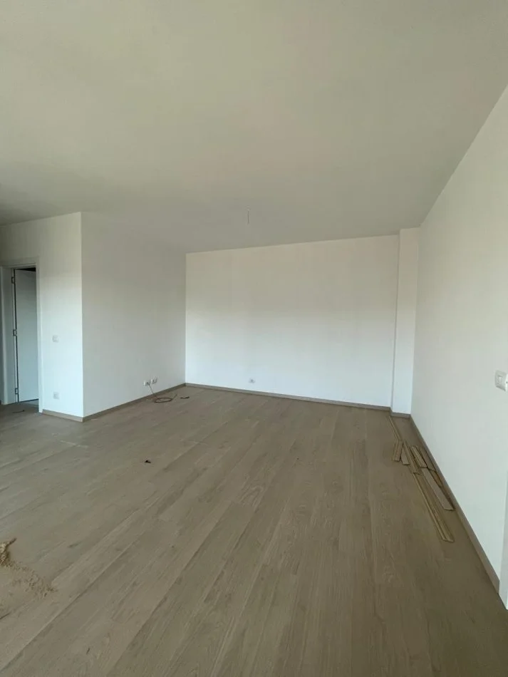 Tirane, shitet apartament 2+1+Aneks+Ballkon , 118 m² 152.700 € (Rruga Dritan Hoxha)