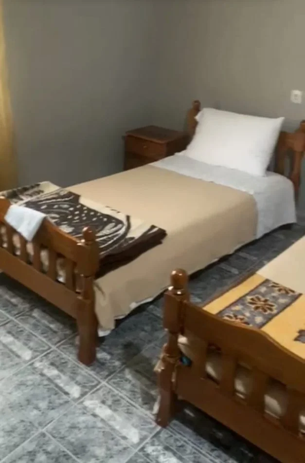 Tirane, jap me qera apartament 1+1+Ballkon Kati 2, 90 m² 510 € (Perball Shkolles Sami Frasheri)