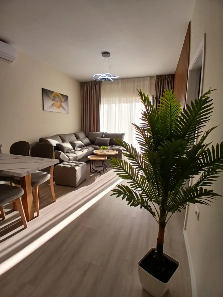 🏙 Jepet me Qira Apartament 2+1 – Zogu i Zi, Tiranë
