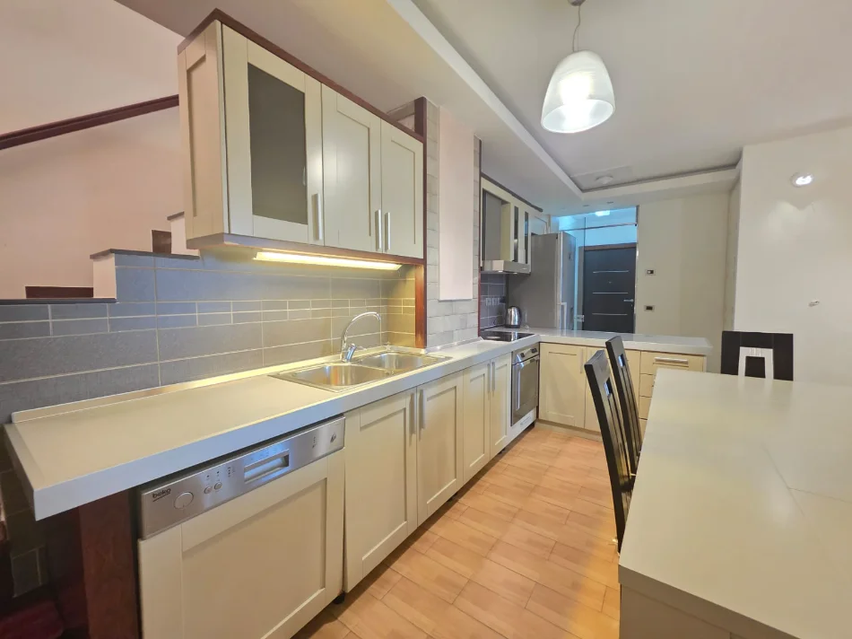 🏠Shitet Duplex: 3+1+2wc (+ Ballkon) 📍Rez. Kodra e Diellit 1| 270,000€