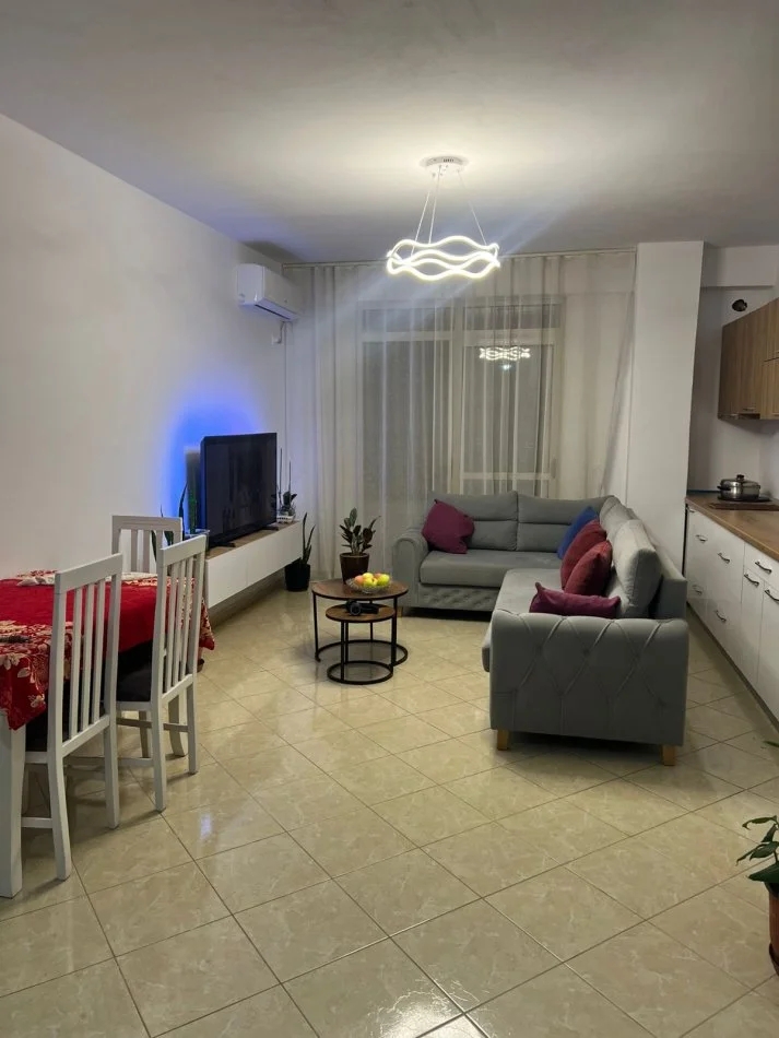 Tirane, shitet apartament 2+1 Kati 7, 130 m² 155.000 € (rruga teodor keko)