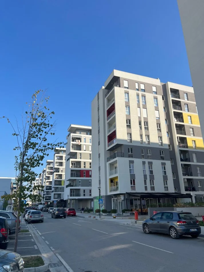 SHITET APARTAMENT 1+1 TEK UNIVERS CITY TIRANE