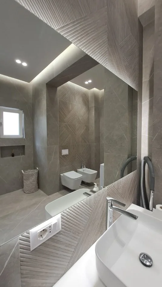 Tirane, jepet me qera apartament 3+1+Aneks+Ballkon Kati 1, 140 m² 1.500 € (Kopshti Botanik)