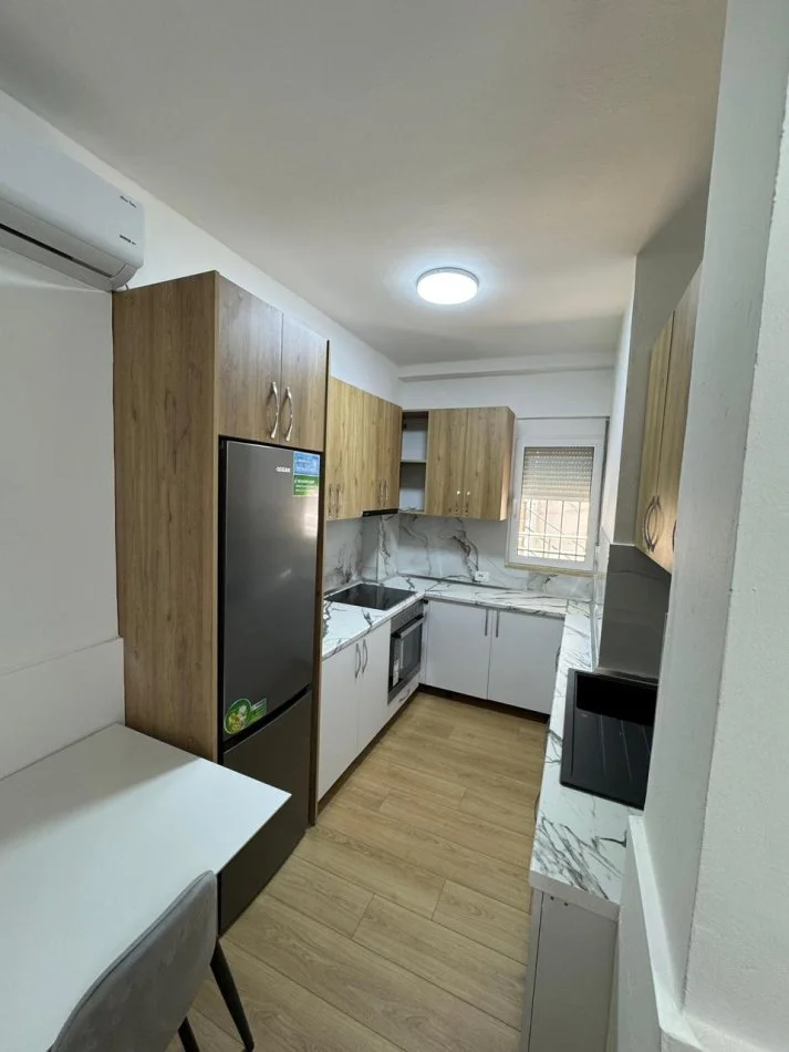 Tirane, shitet apartament 2+1 Kati 1, 76 m² 124.000 € 