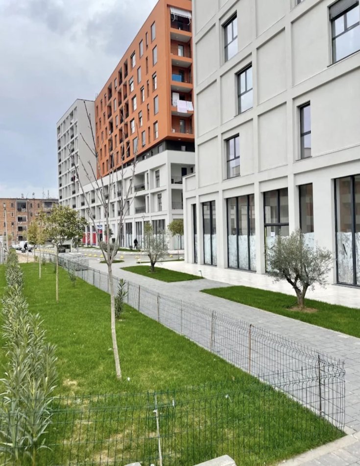 SUPER ZYRE🏢 NE SUPER KOMPLEKS - 105 m² (📍 Kompleksi ASL ,  Godina 1 BUZE RRUGE )– Kati i 8-të,  me pamje fantastike