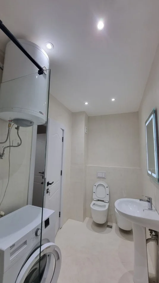 Tirane, jepet me qera apartament 1+1 Kati 8, 70 m² 850 € (RRUGA KAVAJES SQUARE 21)