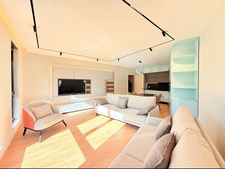 Tirane, jepet me qera apartament 2+1 Kati 2, 1.500 € 