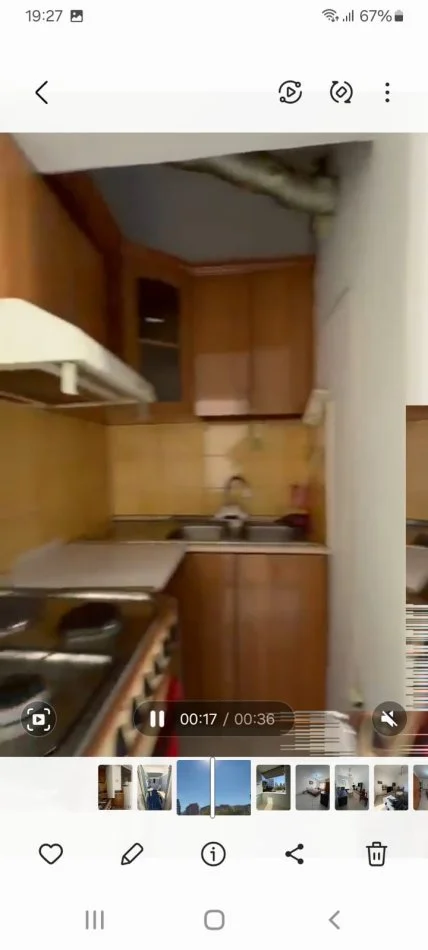 Tirane, jepet me qera apartament 1+1+Aneks+Ballkon Kati 4, 60 m² 40.000 €