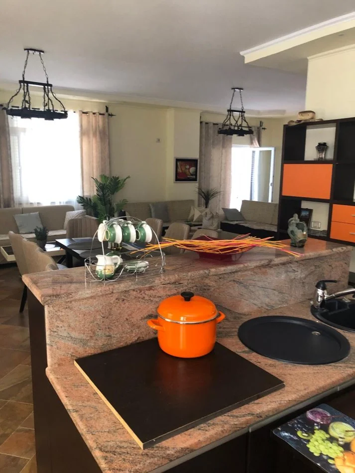 Durres, shes apartament+verande | Penthouse 5+1+Aneks+Ballkon Kati 5, 1.300.000 € (Kompleksti Xixa)