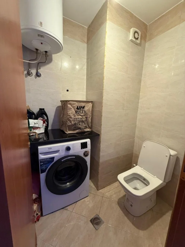 Tirane, jepet me qera apartament 2+1 Kati 4, 700 € 