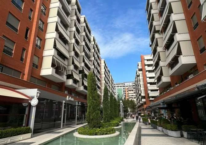 Tirane, jepet me qera apartament 2+1 , 95 m² 1.000 € (KOMPLEKSI DELIJORGJI)