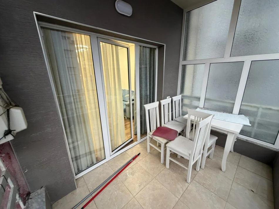 Tirane, jepet me qera apartament 2+1 Kati 4, 600 € 