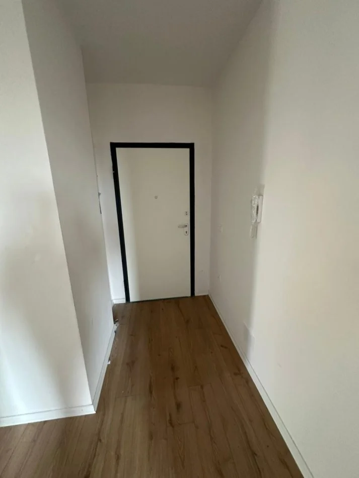 Tirane, jepet me qera apartament 2+1+Ballkon Kati 2, 95 m² 600 € (Don Bosko)