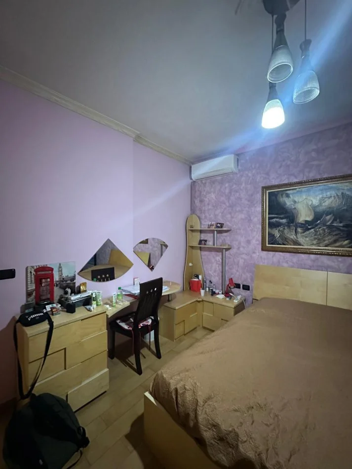 Tirane, jepet me qera apartament 2+1+Ballkon Kati 11, 108 m² 600 € (Kompleksi Panorama)