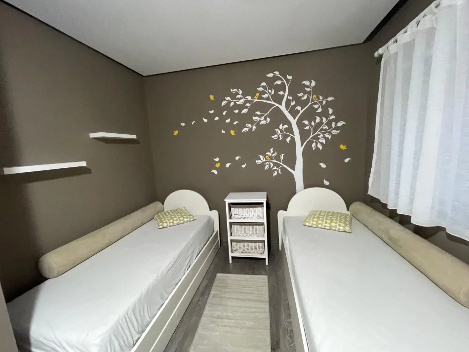 Tirane, jepet me qera apartament 2+1+Aneks+Ballkon Kati 9, 115 m² 1.200 € 