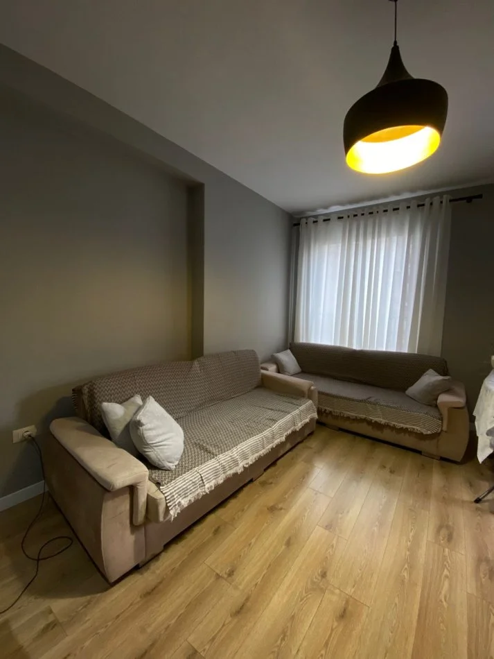 Tirane, shitet apartament 2+1+Aneks+Ballkon Kati 4, 109 m² 