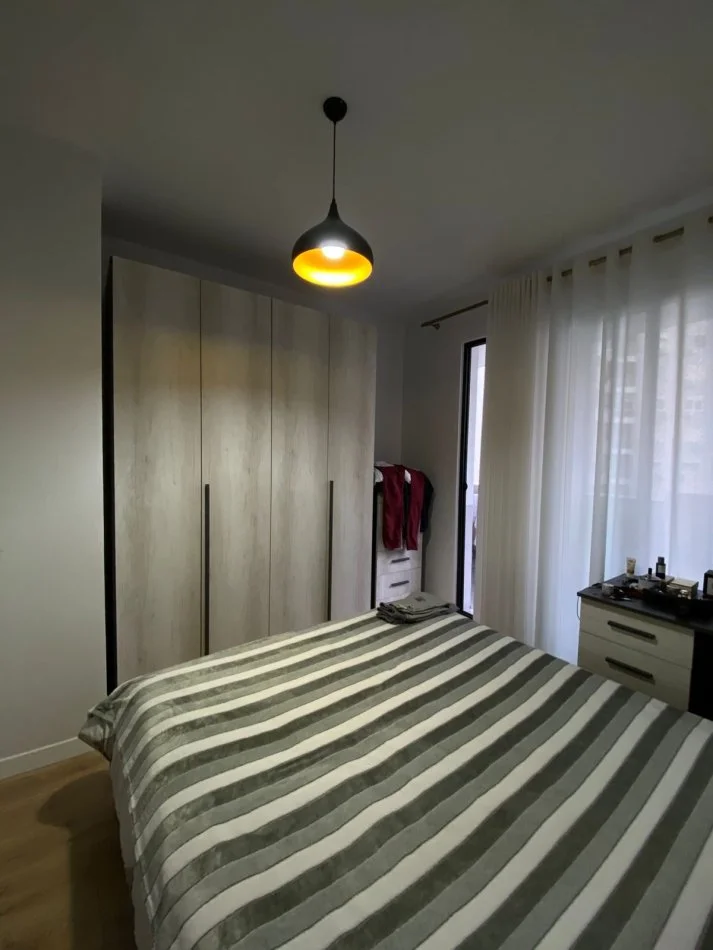 Tirane, shitet apartament 2+1+Aneks+Ballkon Kati 4, 109 m² 