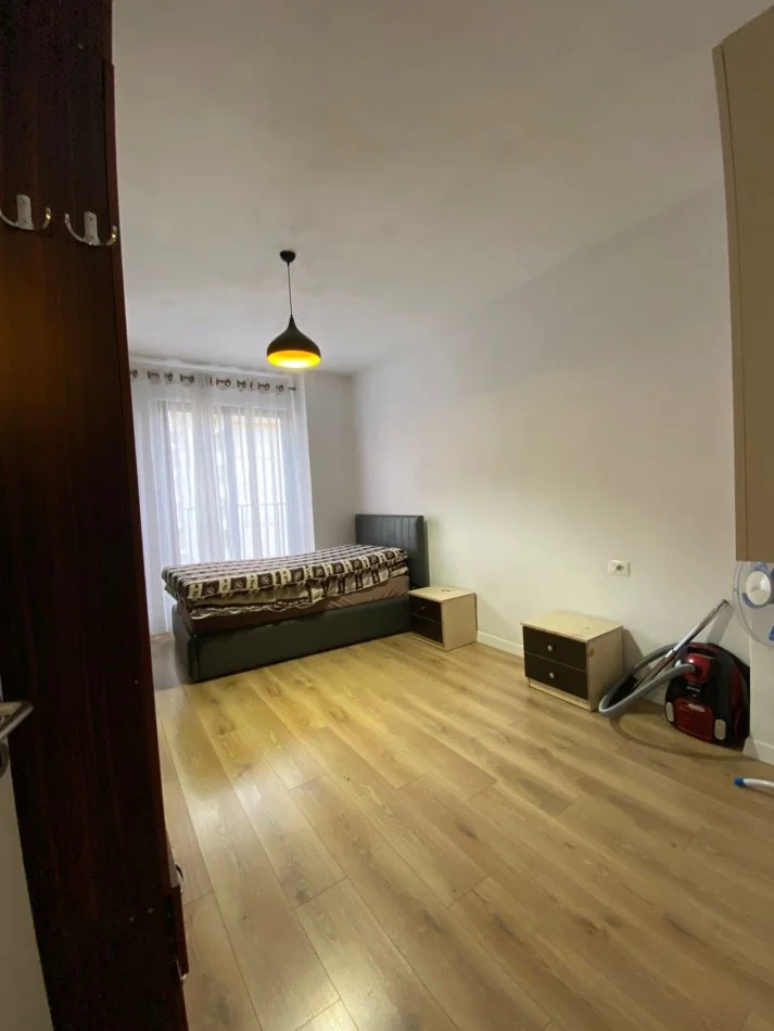Tirane, shitet apartament 2+1+Aneks+Ballkon Kati 4, 109 m² 