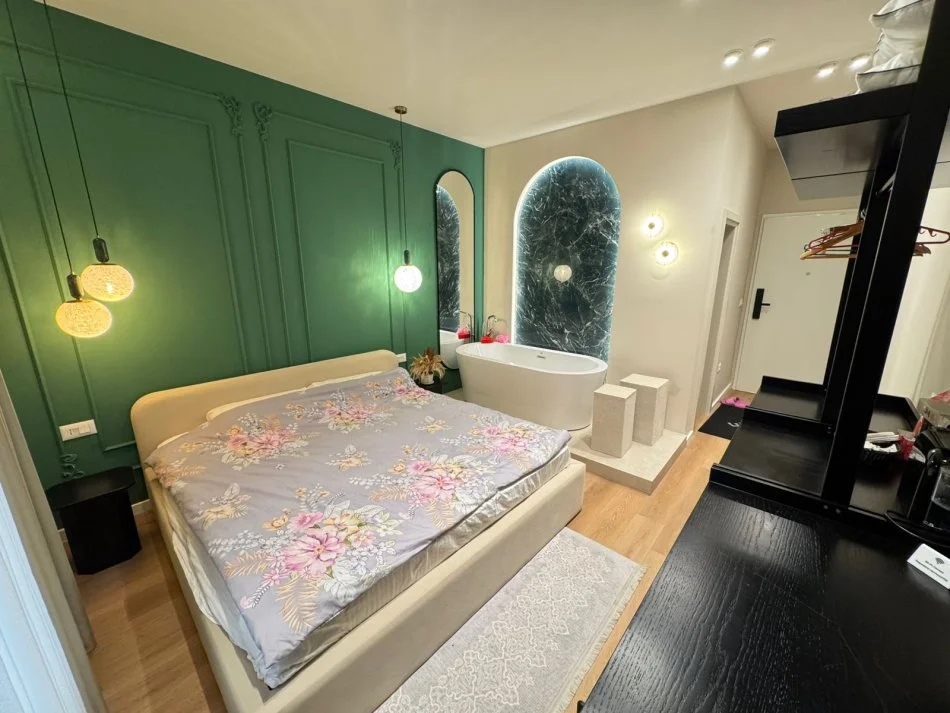 Tirane, shitet garsonier 1+1 Kati 1, 29 m² 60.000 € 