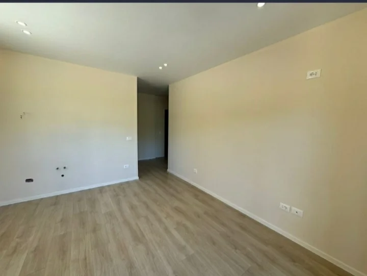 Durres, shitet apartament+verande | Penthouse 1+1+Aneks+Ballkon Kati 5, 86 m² 90.000 € 