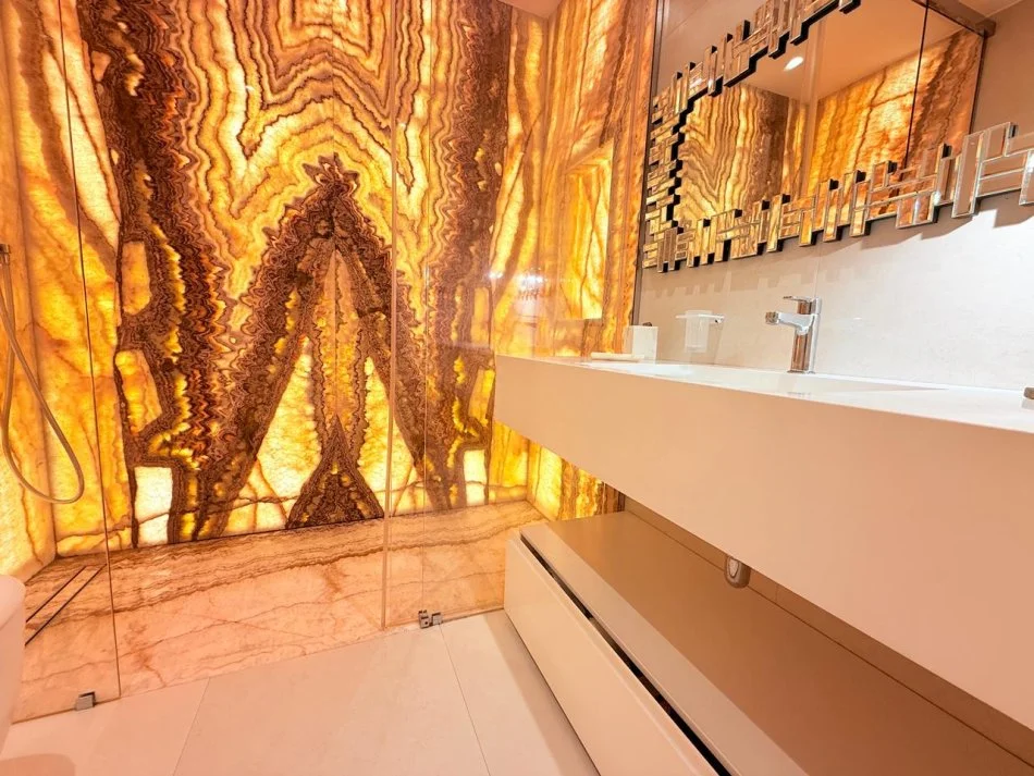 Tirane, shitet apartament 2+1+Ballkon Kati 2, 165 m² 369.000 € (Pranë Kopshtit Botanik)