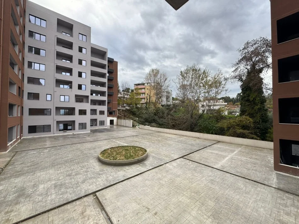 SHITET APARTAMENT  2+1+2  Kati 2, 112 m² (Rruga e Elbasanit) 213.750 EURO