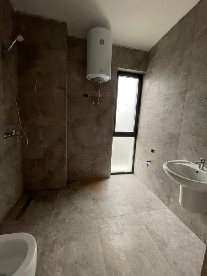 Tirane, shitet apartament 2+1 , 110 m² 164.009 € (Eagle Residence, Ish-Dogana)