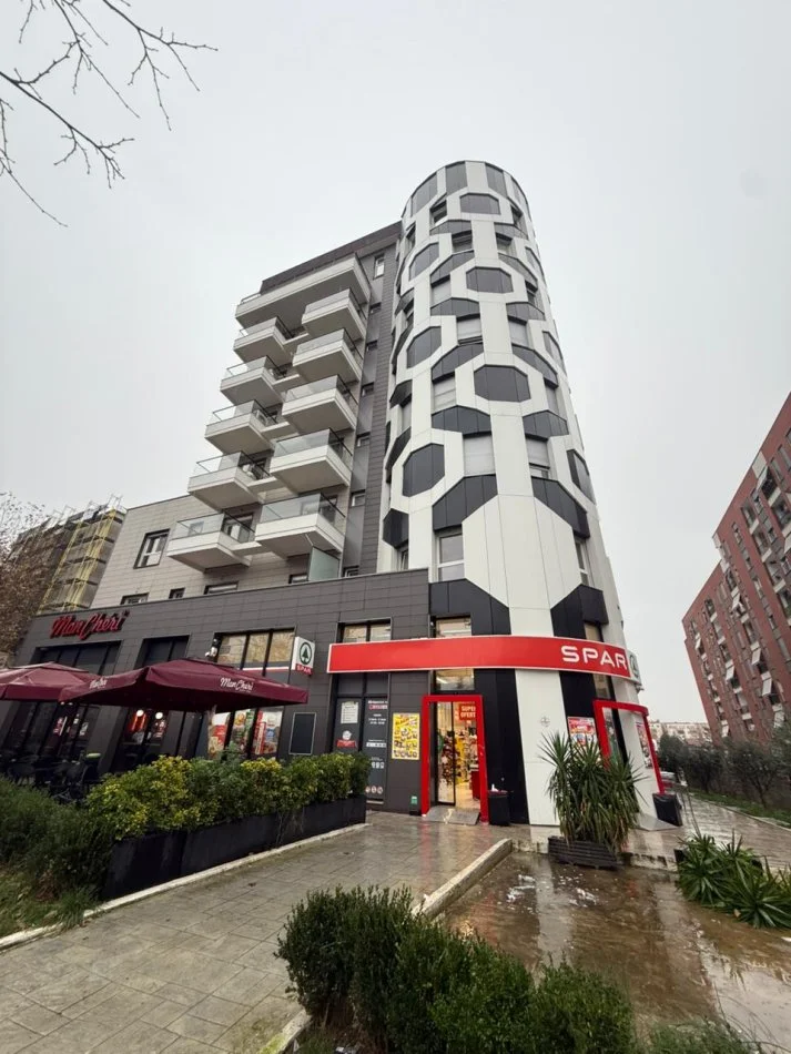 Tirane, shitet apartament 2+1 , 112 m² 235.009 € (Pallati i SPAR, Ali Demi)