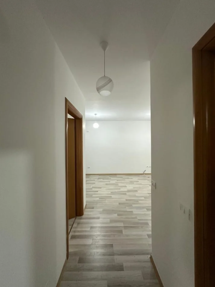 Tirane, shitet apartament 2+1+Aneks+Ballkon Kati 7, 110 m² 132.000 € 