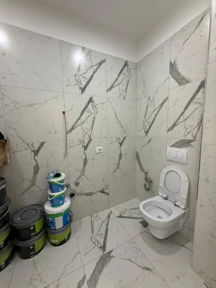 Tirane, shitet apartament 2+1+Ballkon , 119 m² 330.009 € (Liqeni i Thatë)