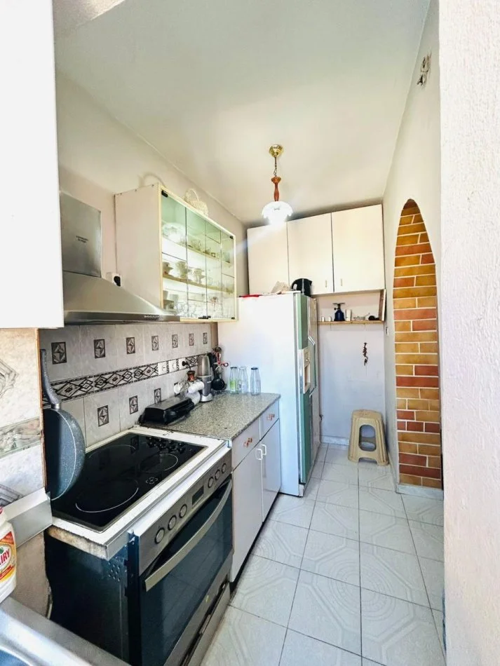 Tirane, shitet apartament 2+1 , 79 m² 13.000.009 Lek (Tregu Elektrik)