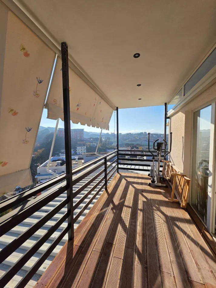 JEPET ME QERA DUPLEX 2+1+POST ,NE SHKOZE