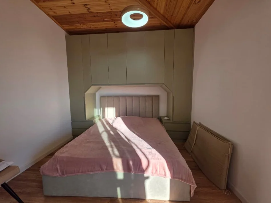 JEPET ME QERA DUPLEX 2+1+POST ,NE SHKOZE