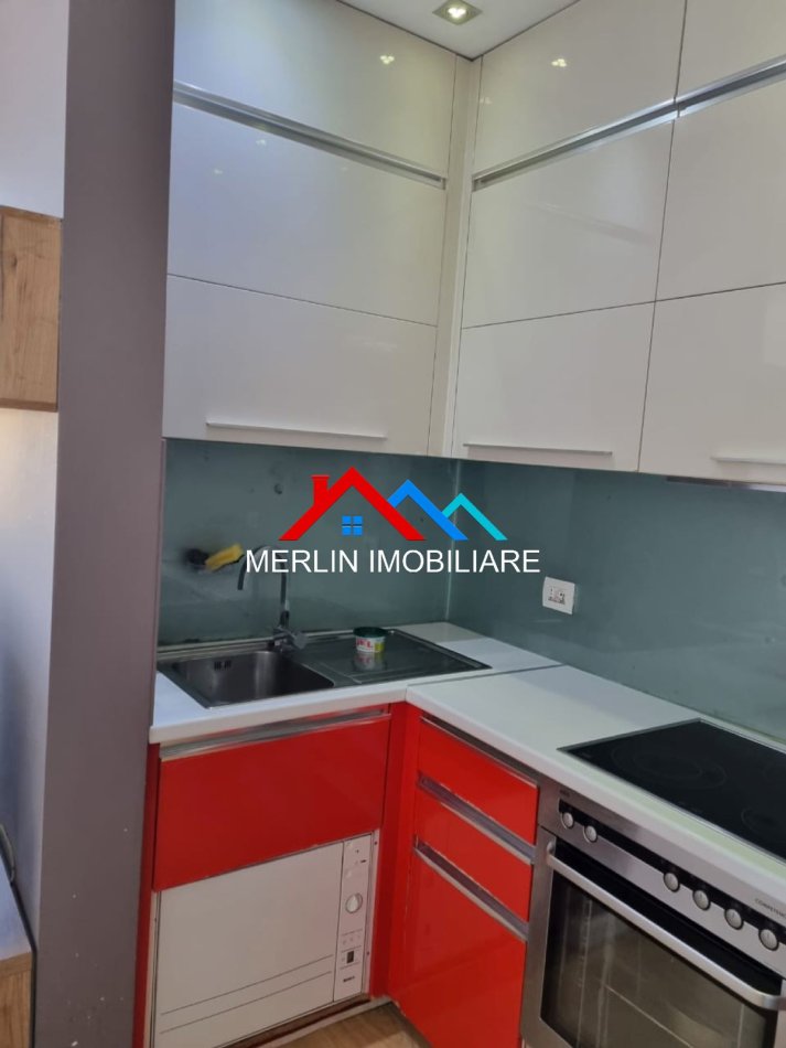 Tirane, jepet me qera apartament 2+1+Ballkon Kati 8, 70 m² 620 € (rruga Idriz Dollaku ne Ali Dem.)