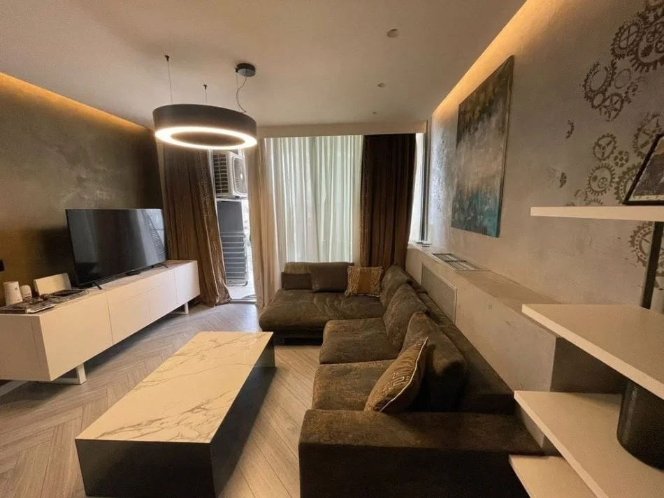 Tirane, shitet apartament 2+1+Aneks+Ballkon Kati 4, 105 m² 280.000 € 