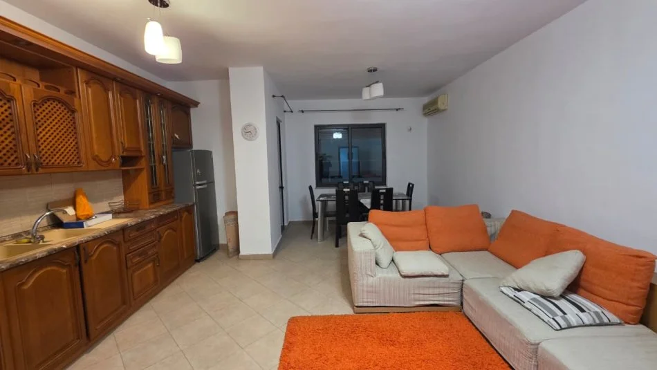 Tirane, shitet apartament 2+1 Kati 5, 120 m² 190.000 € (frang bardhi)